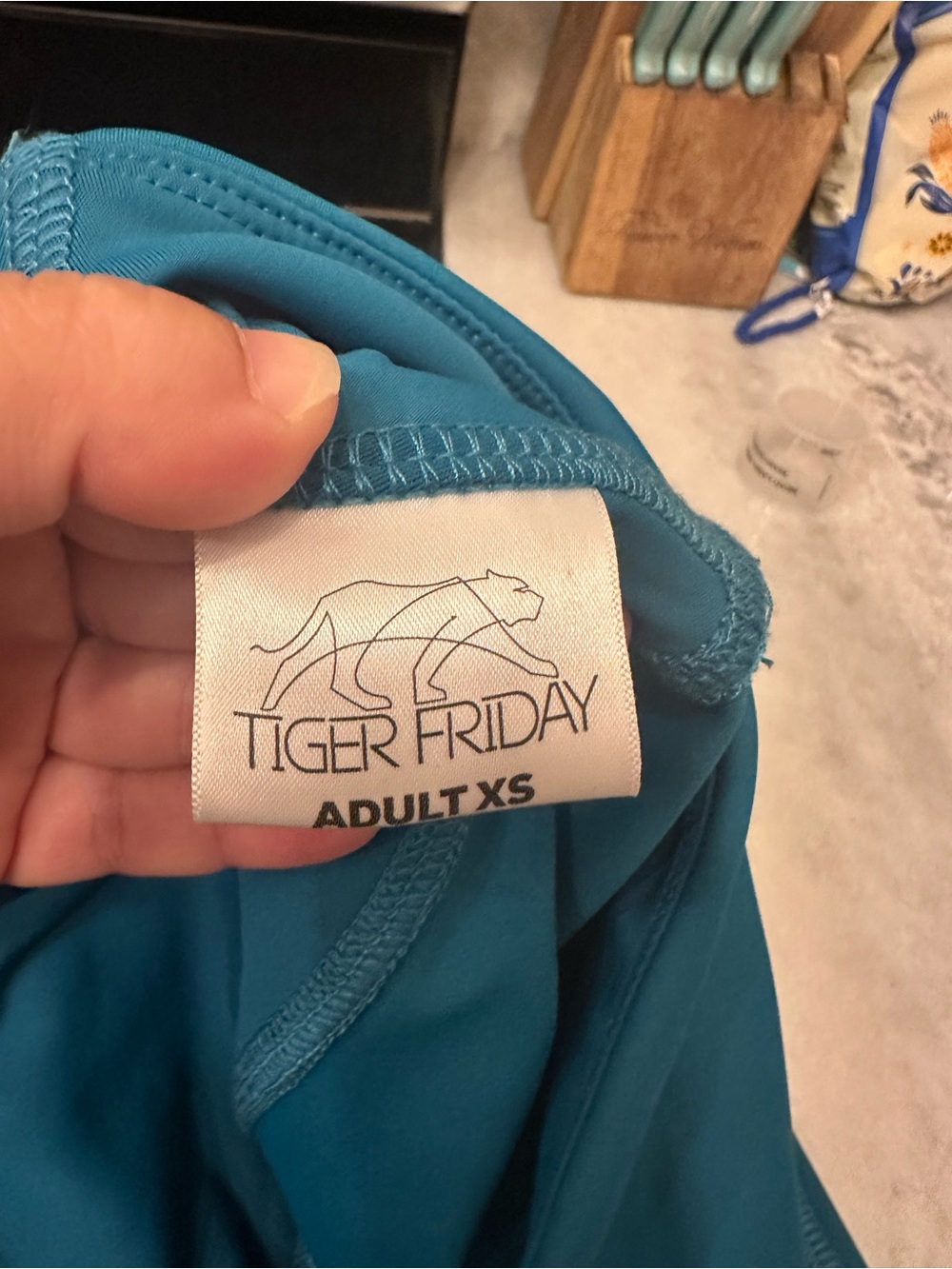 Adult XS Tiger Friday